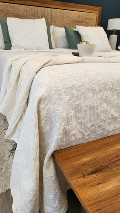 Cubrecama JACQUARD Marroquí NOTHING HILLS QUEEN + 2 fundas de 50x50 de REGALO)