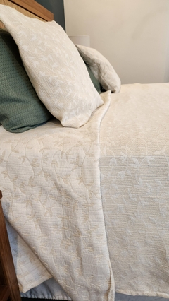 Cubrecama JACQUARD Marroquí NOTHING HILLS QUEEN + 2 fundas de 50x50 de REGALO) - tienda online
