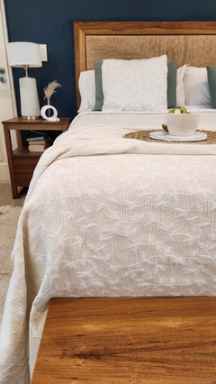 Cubrecama JACQUARD Marroquí NOTHING HILLS QUEEN + 2 fundas de 50x50 de REGALO) - Ay Que Amor