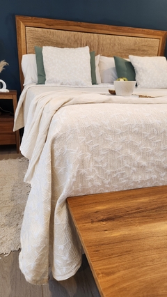 Cubrecama JACQUARD Marroquí NOTHING HILLS QUEEN + 2 fundas de 50x50 de REGALO) - Ay Que Amor
