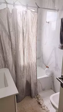 CORTINA DE BAÑO MIL RAYAS - Ay Que Amor