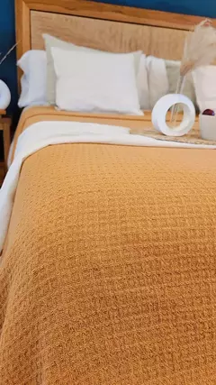 PIE DE CAMA/MANTA NIDO DE ABEJA CANELA SUAVIZADO 260X130CM - comprar online