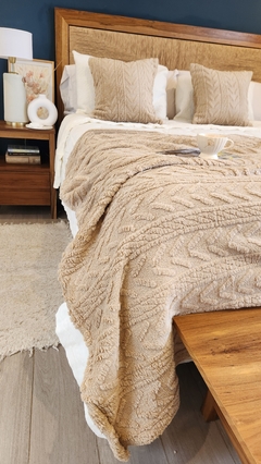 Manta MILENKA BEIGE - comprar online