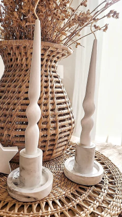 Vela larga Decorativa en cemento blanco