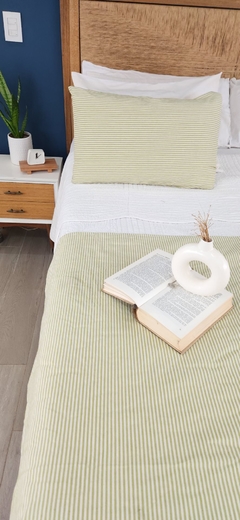 Set de Cama Monica Geller (lineas verde seco) - Ay Que Amor