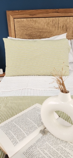 Imagen de Set de Cama Monica Geller (lineas verde seco)