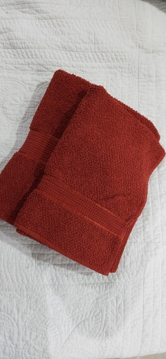 SET TOALLA Y TOALLON CON VIVO 100% ALGODON - comprar online