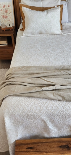 PIE DE CAMA ARENA - tienda online