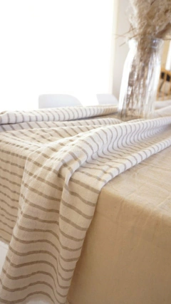 Mantel Tusor Liso Arena - Ay Que Amor