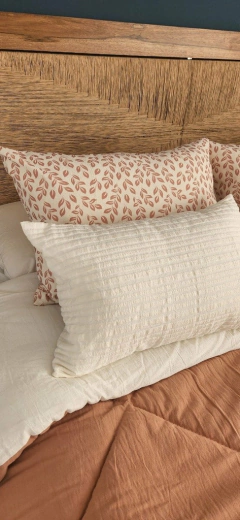 FUNDA DE ALMOHADÓN BETIANA BLUM - tienda online