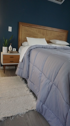ACOLCHADO KING LINEA HOTEL - REVERSIBLE TOTAL GRIS PLOMO MOD. RAYAS - comprar online