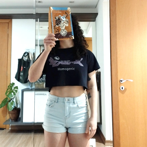 CAMISETA CROPPED BJORK