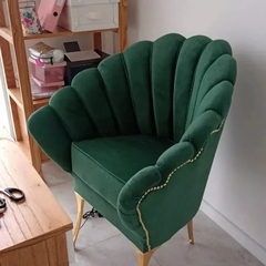 SILLON BUTACA PETALO OSTRA Dominique Patas Doradas