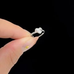 Anel Mini Coração Liso com Zircônia Prata - comprar online