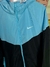 CASACO CORTA VENTO NIKE IMPERMEÁVEL PRETO COM AZUL - loja online