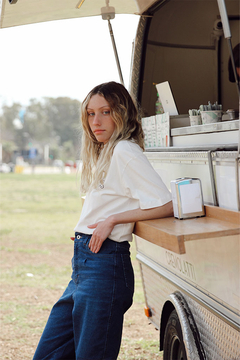 JEAN SLOUCHY (W23JC010IND) en internet