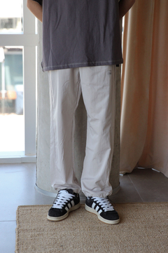 PANTALON PARACHUTE (S25CY003CR)