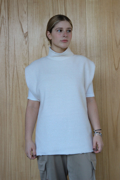 POLERA MADELEINE (W25ML004CR) en internet