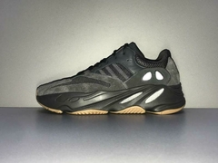 Adidas Yeezy Boost 700 “Utility Black" - comprar online