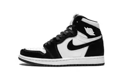 STOCK - Air Jordan 1 Retro High "Panda Twist"
