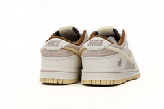 Nike Dunk Low 'Year of the Rabbit - Fossil Stone' en internet