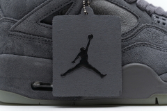Air Jordan 4 Retro 'Cool Grey' x KAWS - tienda online