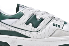 New Balance 550 'White Green' en internet
