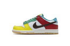 Nike Dunk Low SE 'Free.99 - White'