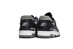 New Balance 550 'Grey Black' en internet