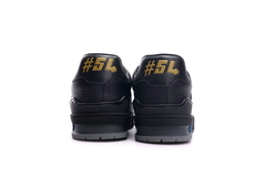 Louis Vuitton Trainer "Black Signature"