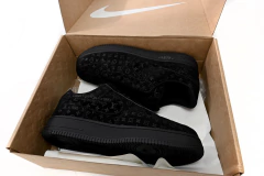 Nike Air Force 1 All Black x Louis Vuitton - comprar online