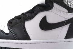 Air Jordan 1 Retro High OG 'Black White' en internet