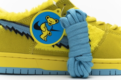 Nike Dunk Low SB 'Yellow Bear' x Grateful Dead - Goodex