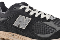 New Balance 2002R 'Phantom' - Goodex