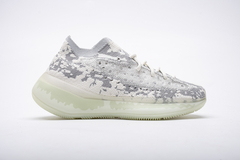 Adidas Yeezy Boost 380 'Alien' en internet