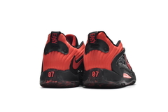 KD 15 'Bred' en internet