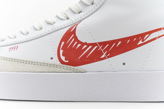 Nike Blazer Mid 77 'Sketch - Red' en internet