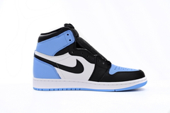 Air Jordan 1 Retro High OG 'UNC Toe' en internet