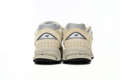 New Balance 2002 'Bone' en internet