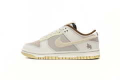 STOCK - Nike Dunk Low 'Year of the Rabbit - Fossil Stone'