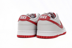 Nike Dunk Low 'Vast Grey Varsity Red' en internet