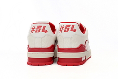 Louis Vuitton Trainer "54 Signature White Red" en internet