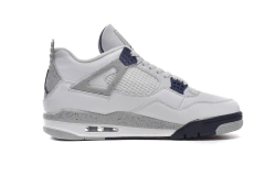 Air Jordan 4 Retro 'Midnight Navy' en internet