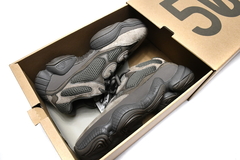 Adidas Yeezy 500 'Brown Clay' en internet