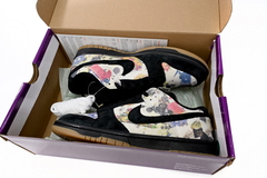 Nike Dunk Low SB 'Rammellzee' x Supreme - comprar online
