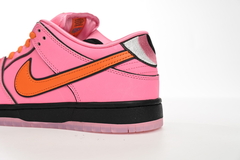Imagen de Nike Dunk Low Pro SB QS "Blossom" x The Powerpuff Girls