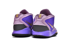 Kyrie 8 Infinity "Amethyst Wave" en internet
