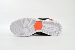 Nike Dunk Low SB x TIGHTBOOTH - tienda online