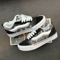 STOCK - Vans Knu Skool VLT LX 'Bandana Black' x The Heartbreakers - comprar online