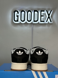 STOCK - Adidas Campus 00s 'Black White Gum' en internet